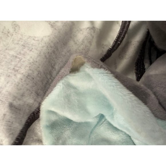 Peek a boo elephant (seam needs fixed on ear) - Picture 2 of 2